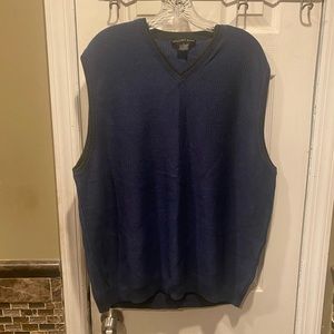 Geoffrey Beene Men's V Neck Sweater Vest, Size XL